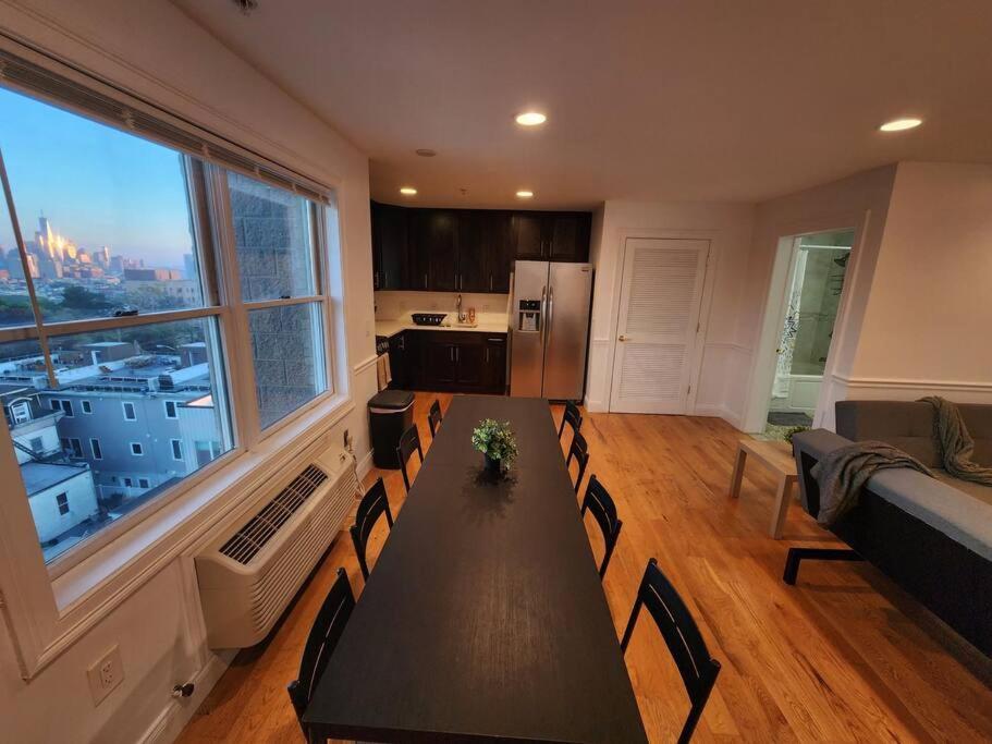 Luxurious 2 Bed ! Mins To Nyc! Lejlighed Union City Eksteriør billede