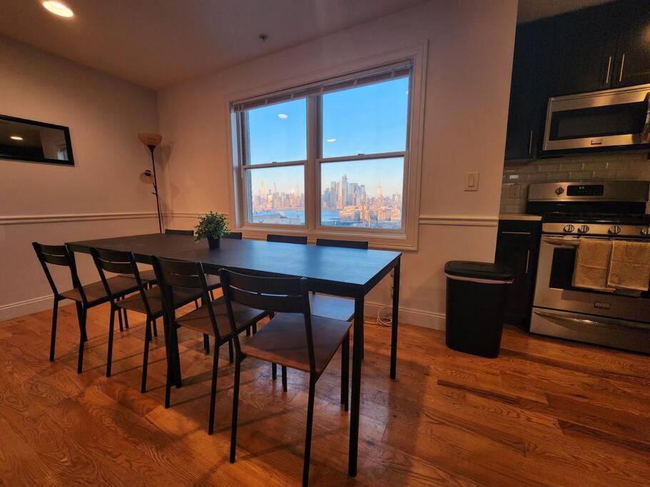 Luxurious 2 Bed ! Mins To Nyc! Lejlighed Union City Eksteriør billede