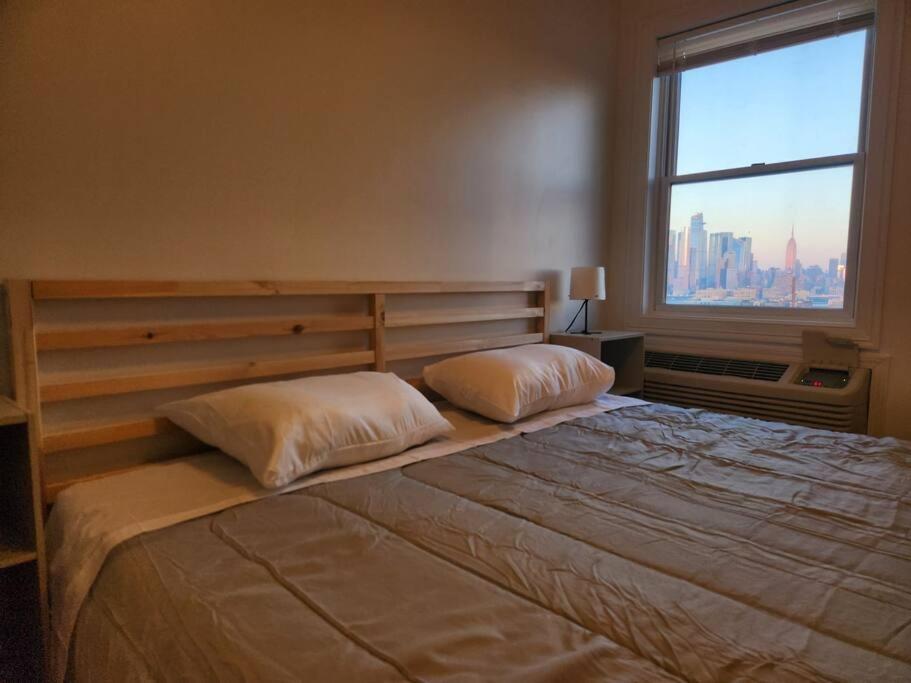 Luxurious 2 Bed ! Mins To Nyc! Lejlighed Union City Eksteriør billede